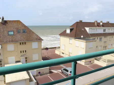Duplex avec balcon, ascenseur et parking à Fort-Mahon-Plage - Photo 6