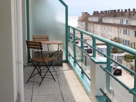 Duplex avec balcon, ascenseur et parking à Fort-Mahon-Plage - Photo 7