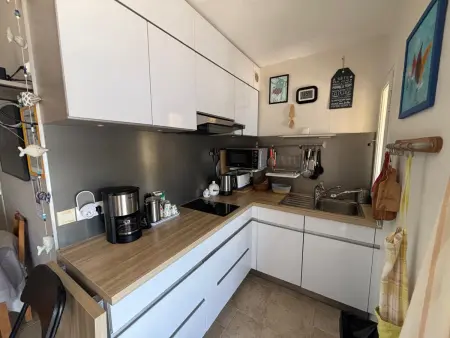 Appartement lumineux avec balcon, animaux admis - Proche des Thermes - Photo 4