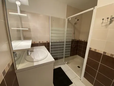 Appartement 4 personnes, rez-de-chaussée, piscine, plage à 200 m, wifi - Photo 12