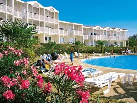 Appartement 4 personnes, rez-de-chaussée, piscine, plage à 200 m, wifi - Photo 14