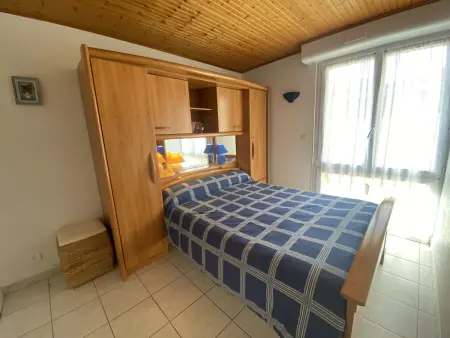 Appartement 4 pers. à Fouras, proche plage avec cour ensoleillée et stationnement - Photo 5