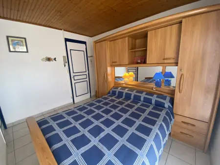Appartement 4 pers. à Fouras, proche plage avec cour ensoleillée et stationnement - Photo 6