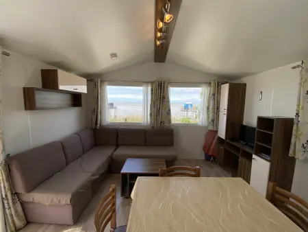 Mobile Home Excellente Situation, Proche Plage et Centre-ville, Idéal pour 4 Personnes - Photo 2