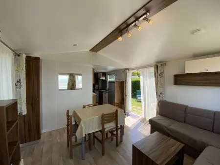 Mobile Home Excellente Situation, Proche Plage et Centre-ville, Idéal pour 4 Personnes - Photo 3