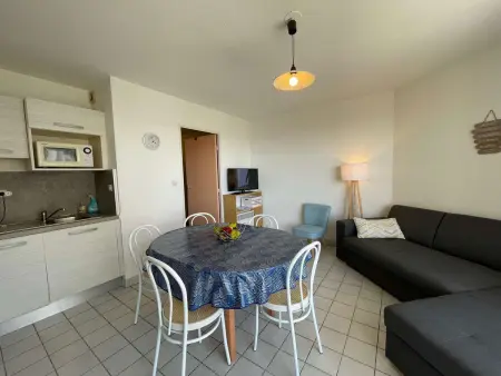 Appartement 3 pièces avec balcon, piscine et parking à proximité de la mer - 6 couchages - Photo 1