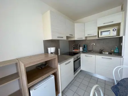 Appartement 3 pièces avec balcon, piscine et parking à proximité de la mer - 6 couchages - Photo 6
