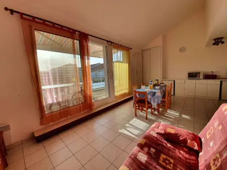 Appartement 3 pièces avec balcon, piscine collective et parking proche océan à Saint-Hilaire-de-Riez - Photo 2
