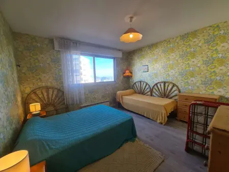 Appartement familial à 50m de la plage avec parking privé, balcon et lave-linge - Photo 16