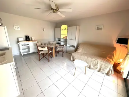 Studio/Cabine à 80m de la plage avec Terrasse, Jardinet et Garage - Cavalaire - Photo 2