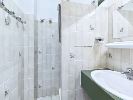 Appartement T2 cabine climatisé à 400 m de la plage - Photo 7