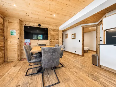 Appartement moderne au cœur du village avec animaux acceptés - Photo 2
