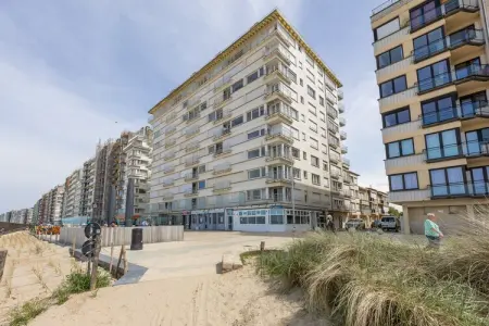 Trianon 0609, Appartement lumineux avec vue frontale sur la mer - Photo 4