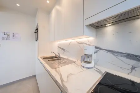 Trianon 0609, Appartement lumineux avec vue frontale sur la mer - Photo 8