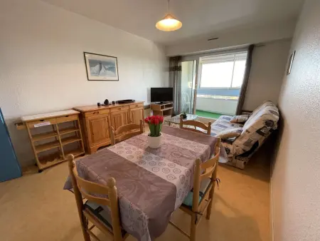 Appartement cosy proche plage avec balcon et vue mer - Photo 12