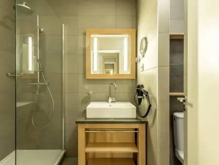 Duplex 4 chambres avec piscine, spa et parking aux Arcs 1800 - Photo 11
