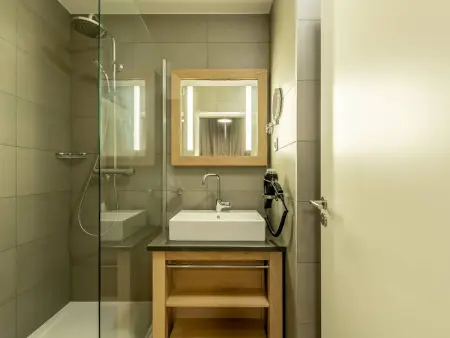 Duplex 4 chambres avec piscine, spa et parking aux Arcs 1800 - Photo 13