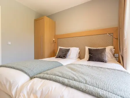 Duplex 4 chambres avec piscine, spa et parking aux Arcs 1800 - Photo 19