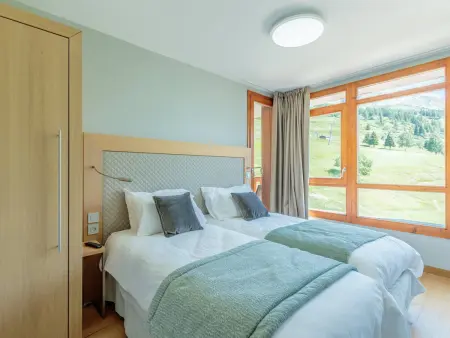 Duplex moderne 3 Chambres - Balcon, Piscine, Spa, Ski aux pieds - Photo 13