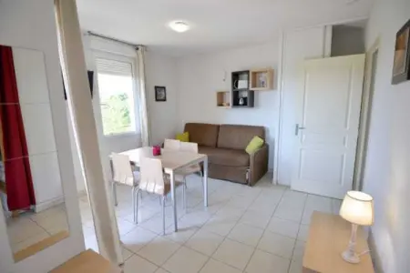 Résidence du Château de Jouarres - Azille // Apt 3 P 6 pers, Appartement à Azille près du Lac Jouarres - Photo 2