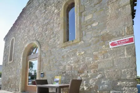 Résidence du Château de Jouarres - Azille // Studio 2 pers, Appartement à Azille près du Lac de Jouarres - Photo 4