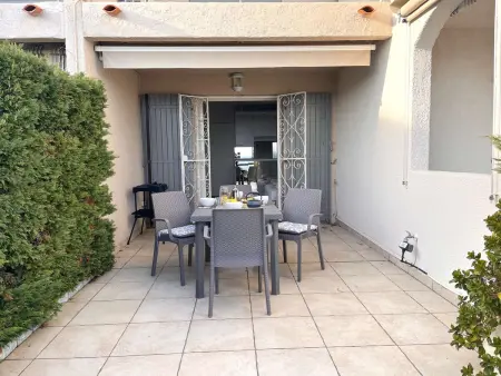 Appartement calme avec piscine et parking, proche plage, pour 4 personnes au Rayol-Canadel - Photo 2