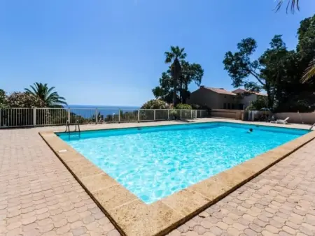Appartement calme avec piscine et parking, proche plage, pour 4 personnes au Rayol-Canadel - Photo 18