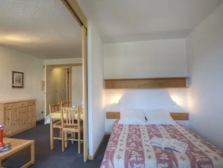 Séjour montagne à Serre-Chevalier, appartement 4 pers. avec balcon, proche commerces. - Photo 8