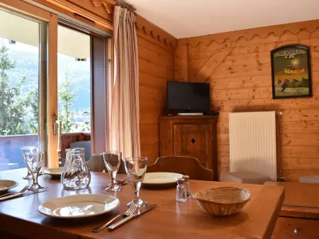 Appartement cosy avec piscine, 3 pièces pour 6 personnes à Méribel Village, proche des pistes - Photo 4