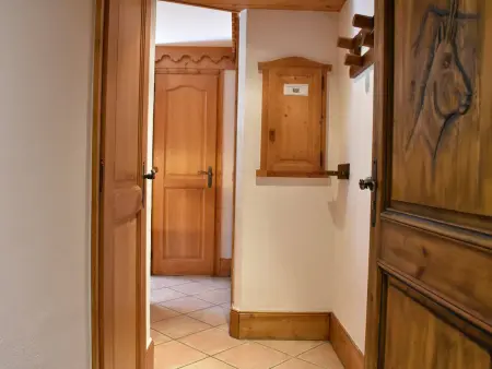 Appartement cosy avec piscine, 3 pièces pour 6 personnes à Méribel Village, proche des pistes - Photo 8