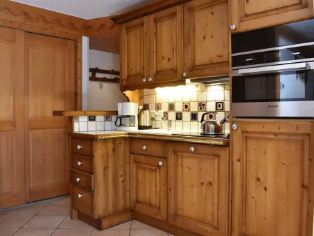 Appartement cosy avec piscine, 3 pièces pour 6 personnes à Méribel Village, proche des pistes - Photo 9