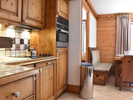 Appartement cosy avec piscine, 3 pièces pour 6 personnes à Méribel Village, proche des pistes - Photo 10