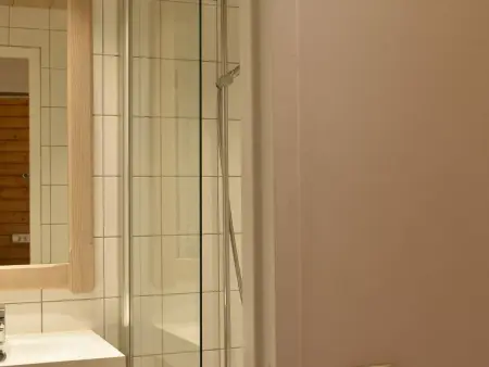 Studio pour 4 personnes à Méribel - Centre avec balcon et parking privé - Photo 4