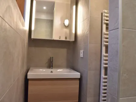 Studio confortable pour 4 pers, balcon sud, proche pistes et commerces - Méribel - Photo 4