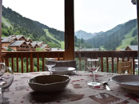 Studio mezzanine 5 pers avec balcon sud, cœur Méribel, proche pistes et commerces - Photo 9
