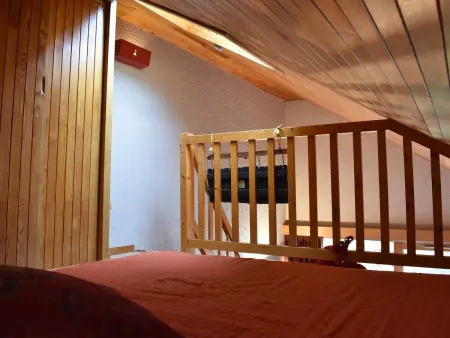 Studio mezzanine 5 pers avec balcon sud, cœur Méribel, proche pistes et commerces - Photo 11