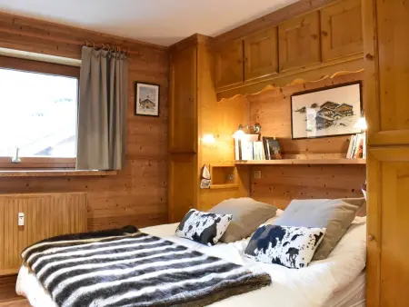 Appartement cosy avec cheminée, terrasse et parking, proche pistes et commerces - Méribel - Photo 3