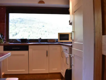 Appartement cosy avec cheminée, terrasse et parking, proche pistes et commerces - Méribel - Photo 8