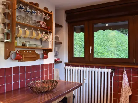 Appartement cosy avec cheminée, terrasse et parking, proche pistes et commerces - Méribel - Photo 10