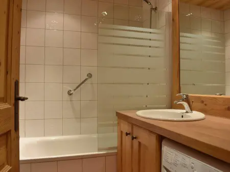 Appartement 2 pièces avec balcon à Méribel, proche commerces et pistes - Photo 5
