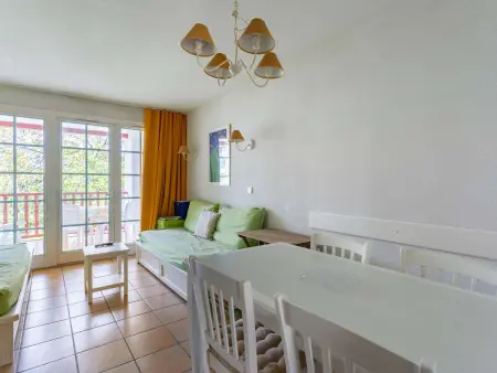 Studio moderne avec piscine et parking, proche corniche basque - Photo 3