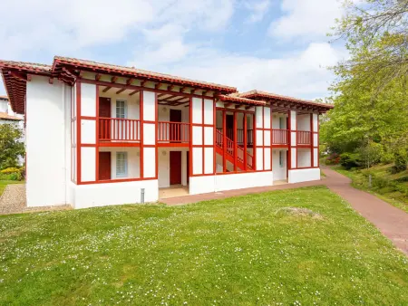 Studio moderne avec piscine et parking, proche corniche basque - Photo 11