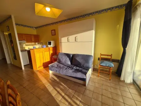 Studio cabine 4 pers en bord de plage, véranda, terrasse ensoleillée - Saint-Jean-de-Monts - Photo 4