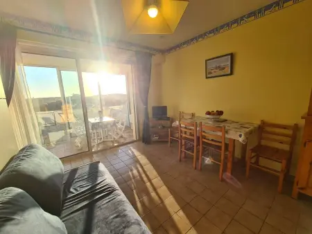 Studio cabine 4 pers en bord de plage, véranda, terrasse ensoleillée - Saint-Jean-de-Monts - Photo 6