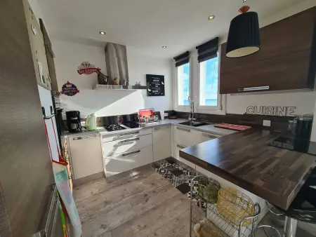 Appartement moderne 3 pièces, 6 couchages, parking, proche plage - Photo 6