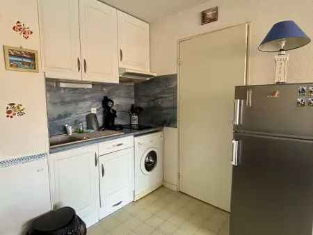 Appartement T2 avec piscine, loggia, parking privé - 800m plage, Argelès-sur-Mer - Photo 3
