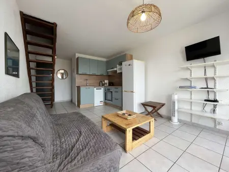 Appartement rénové 2 chambres avec piscine et parking, à 6 couchages près de la plage - Photo 1