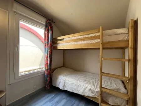 Appartement rénové 2 chambres avec piscine et parking, à 6 couchages près de la plage - Photo 8