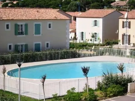 Appartement 3 pièces avec terrasse, 6 couchages, piscine et parking privé à 300m de la plage à Narbonne Plage - Photo 1