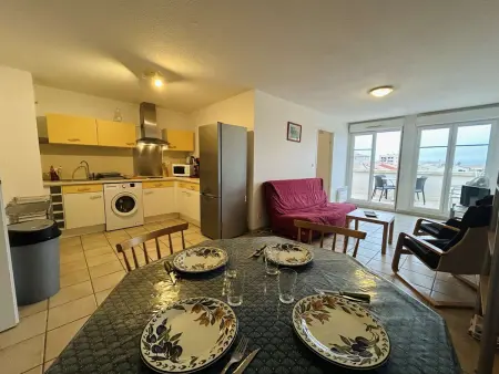 Appartement 3 pièces avec terrasse, 6 couchages, piscine et parking privé à 300m de la plage à Narbonne Plage - Photo 4